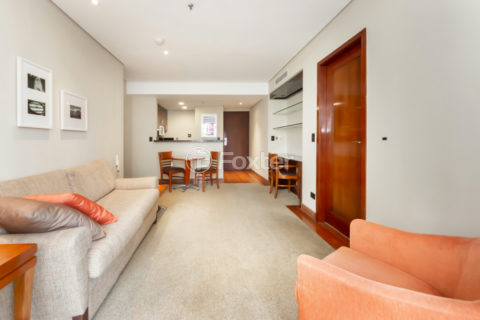 Image 3 - 1029993