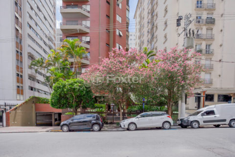 Image 25 - 1030003