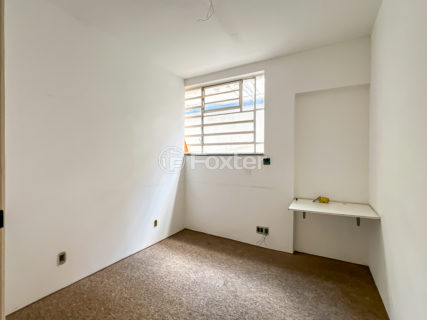 Image 58 - 1030007