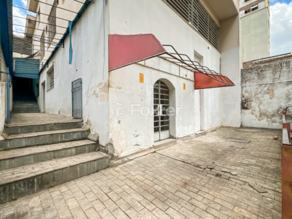 Image 65 - 1030007