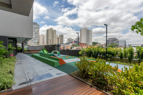 Image 37 - 1030015