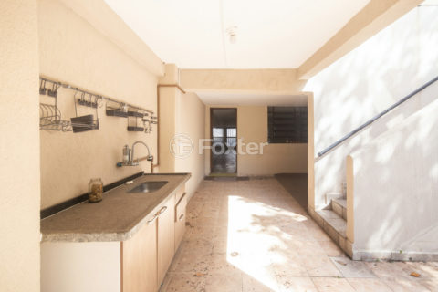Image 23 - 1030017