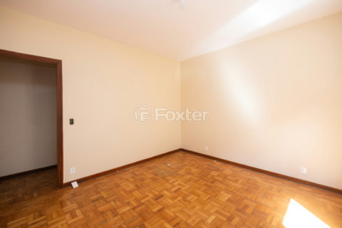 Image 39 - 1030017