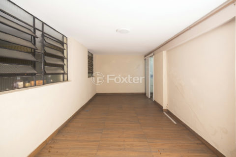 Image 22 - 1030017