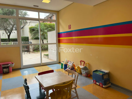 Image 31 - 1030037