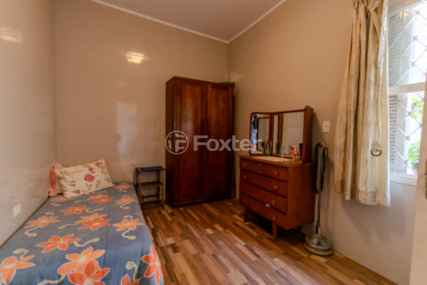 Image 36 - 1030043