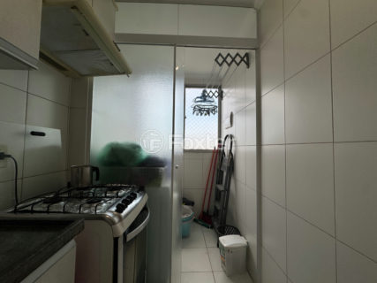Image 7 - 1030050