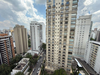 Image 63 - 1030056