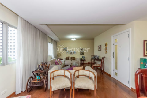 Image 7 - 1030059