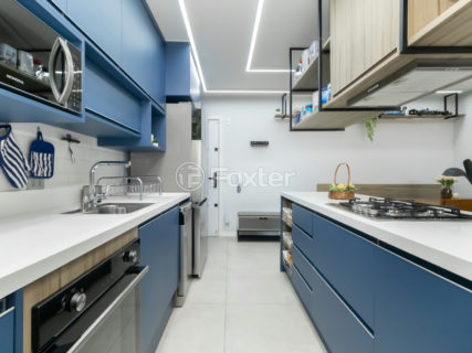 Image 3 - 1030060