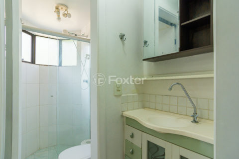 Image 7 - 1030067