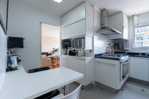 Image 34 - 1030069