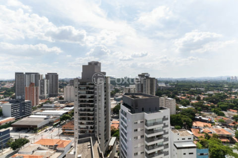 Image 20 - 1030073