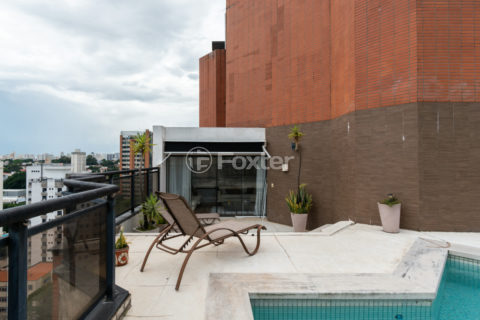 Image 70 - 1030086