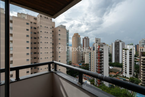 Image 38 - 1030086