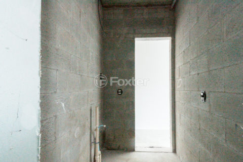 Image 30 - 1030090