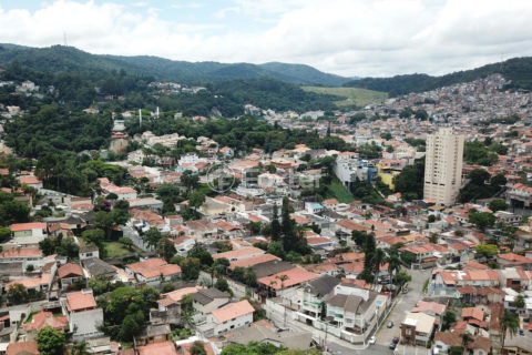 Image 71 - 1030104
