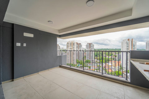 Image 7 - 1030105