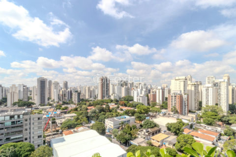 Image 17 - 1030112