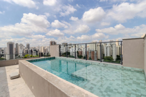 Image 44 - 1030112