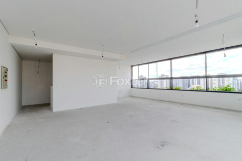 Image 39 - 1030112