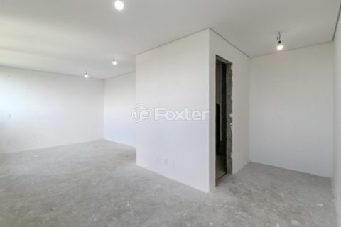 Image 21 - 1030112
