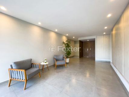 Image 36 - 1030114
