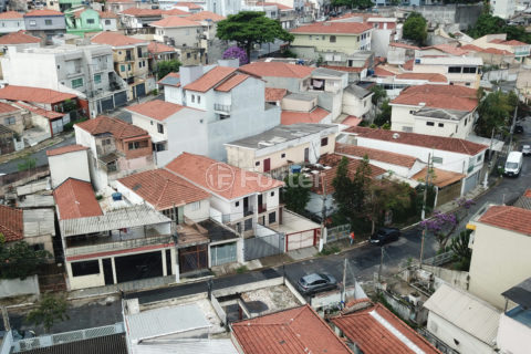 Image 26 - 1030115