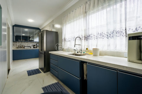 Image 36 - 1030117