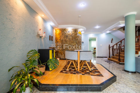 Image 9 - 1030117