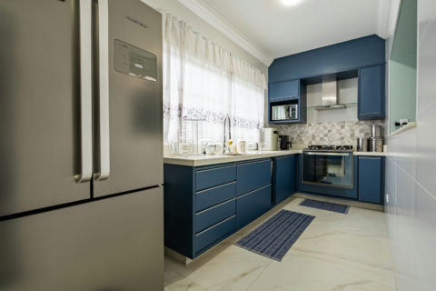 Image 32 - 1030117