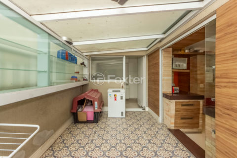 Image 31 - 1030120