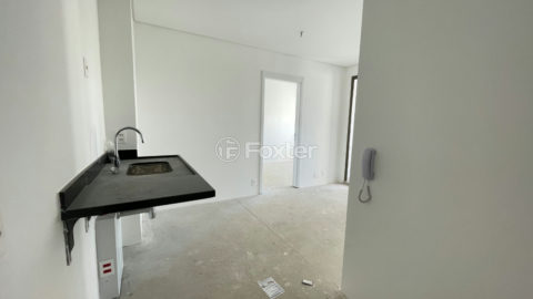 Image 3 - 1030136