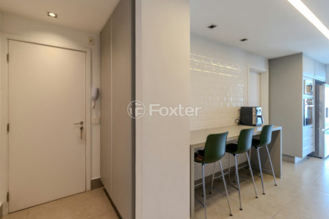 Image 31 - 1030142