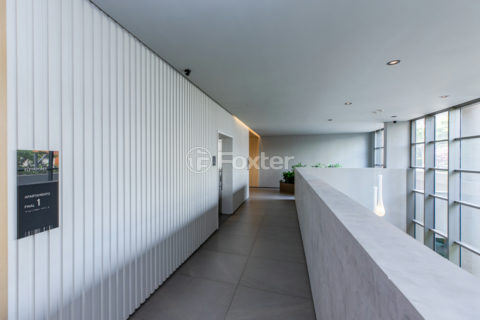 Image 46 - 1030145