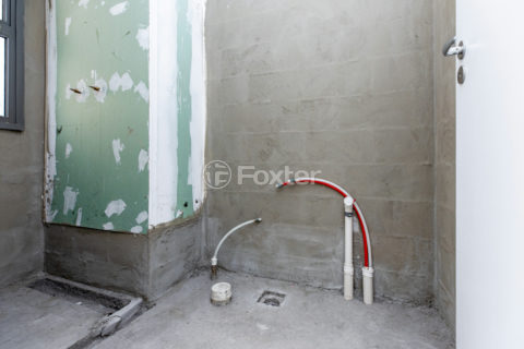 Image 21 - 1030145
