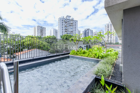 Image 39 - 1030145