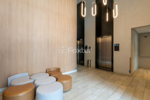 Image 38 - 1030155
