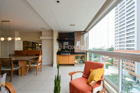 Image 4 - 1030159