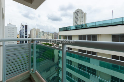Image 11 - 1030163