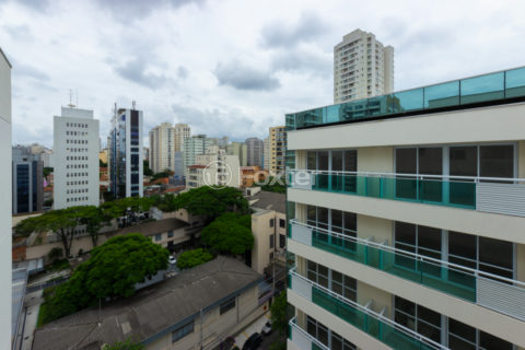 Image 12 - 1030163