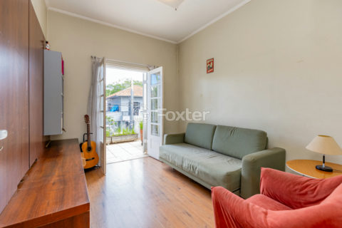 Image 31 - 1030164