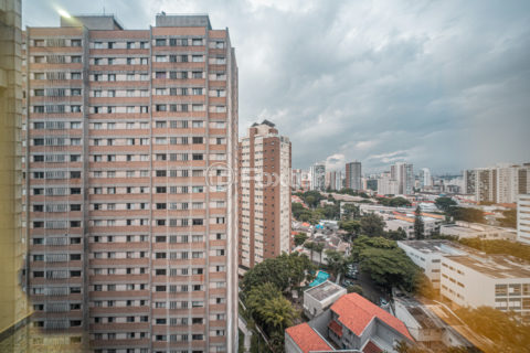 Image 41 - 1030172