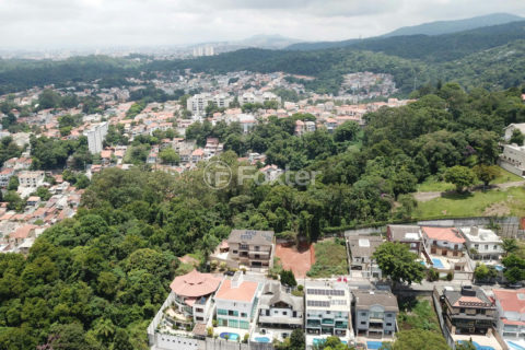 Image 10 - 1030178