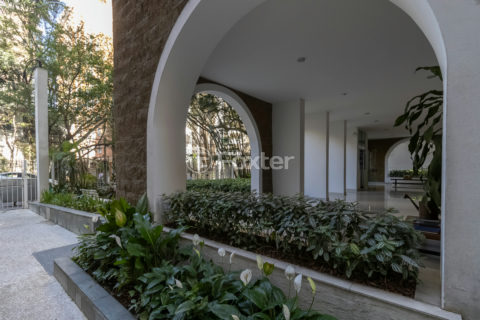 Image 80 - 1030194