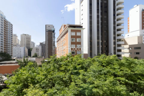 Image 17 - 1030194
