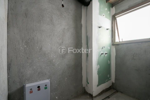 Image 27 - 1030195