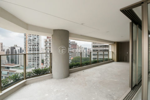 Image 9 - 1030195