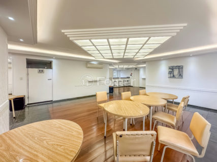 Image 39 - 1030199