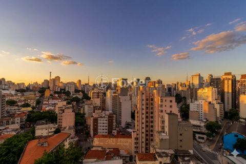 Image 9 - 1030200